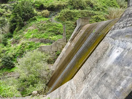 Presa de los Tiles